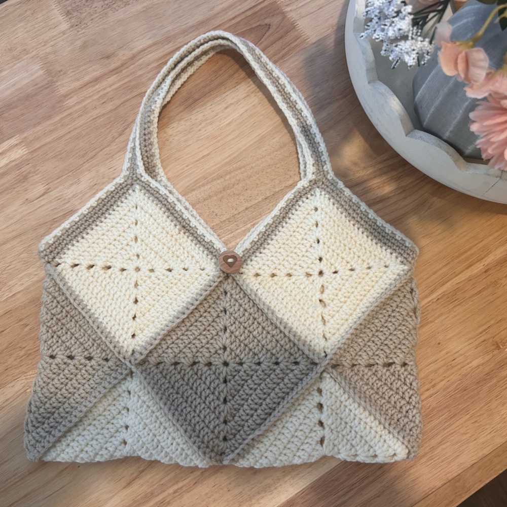 Quilted Crochet Bag